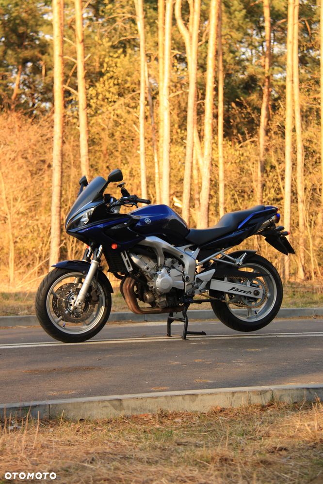 Yamaha FZ6 - 4