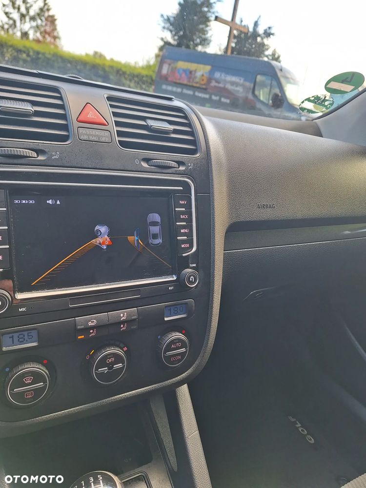 Volkswagen Golf 1.6 Tour Edition - 8
