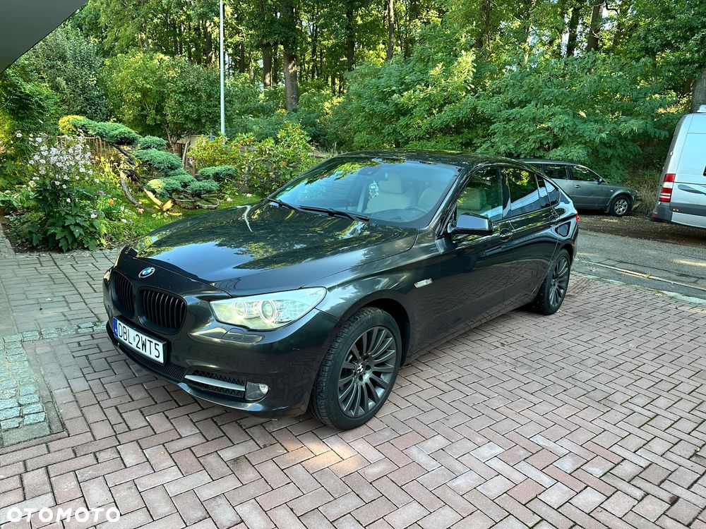 BMW 5GT - 14