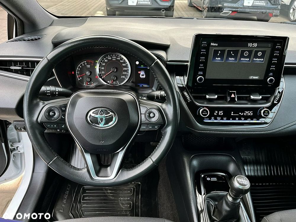 Toyota Corolla - 21