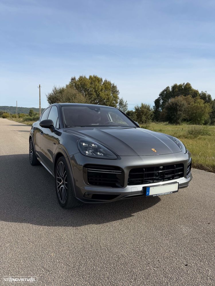 Porsche Cayenne Coupé Turbo S E-Hybrid Tiptronic S - 5
