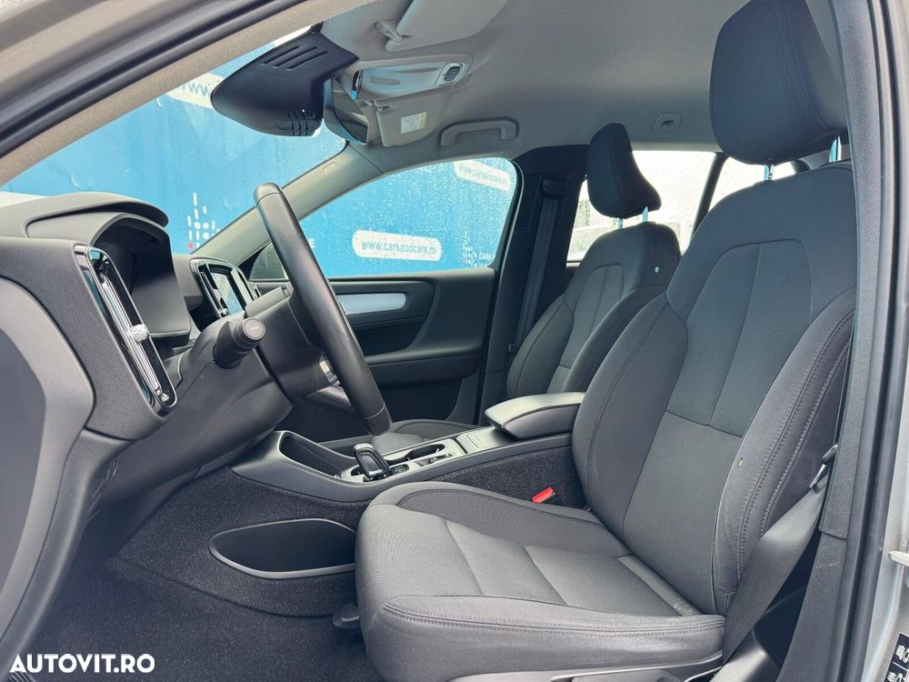 Volvo XC 40 T3 AT8 Momentum - 8