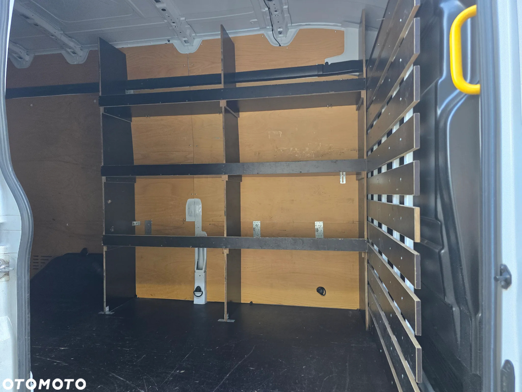 Ford Transit - 14