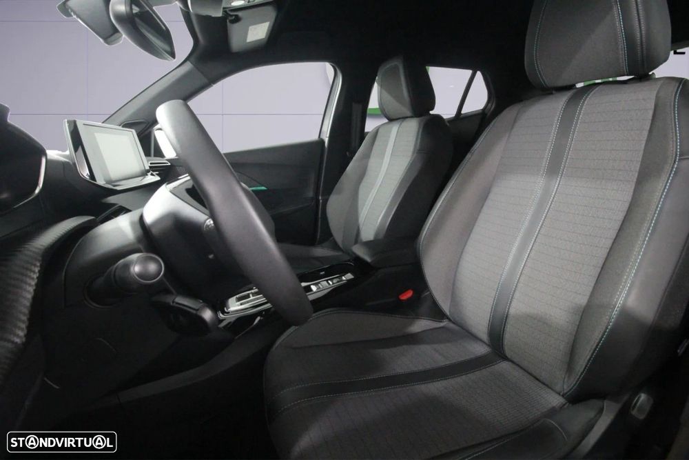 Peugeot e-2008 50 kWh Allure - 6