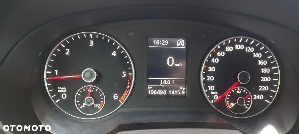 Volkswagen Sharan 2.0 TDI Highline DSG - 9