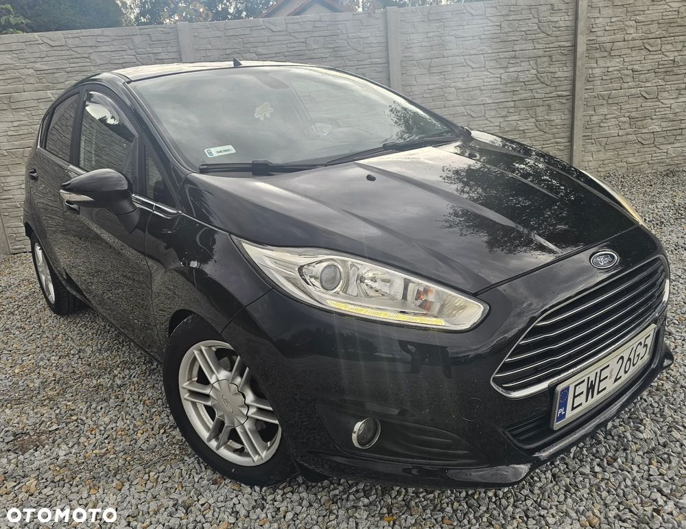 Ford Fiesta 1.0 EcoBoost STart-Stop Titanium - 1
