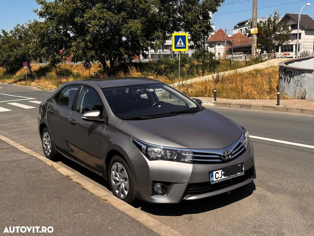 Toyota Corolla 1.6 Valvematic Luna - 1