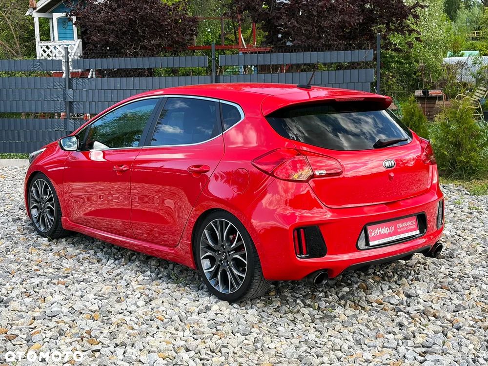 Kia Ceed 1.6 T-GDI GT - 26