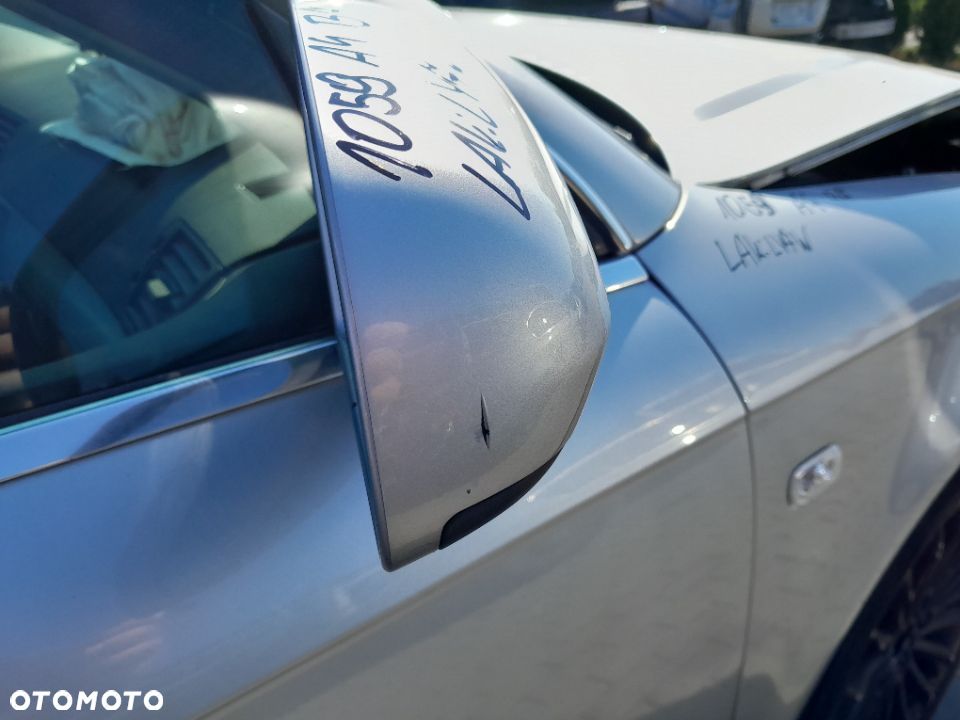 Lusterko Prawe Audi A4 B7 Kolor: LY7W - 3