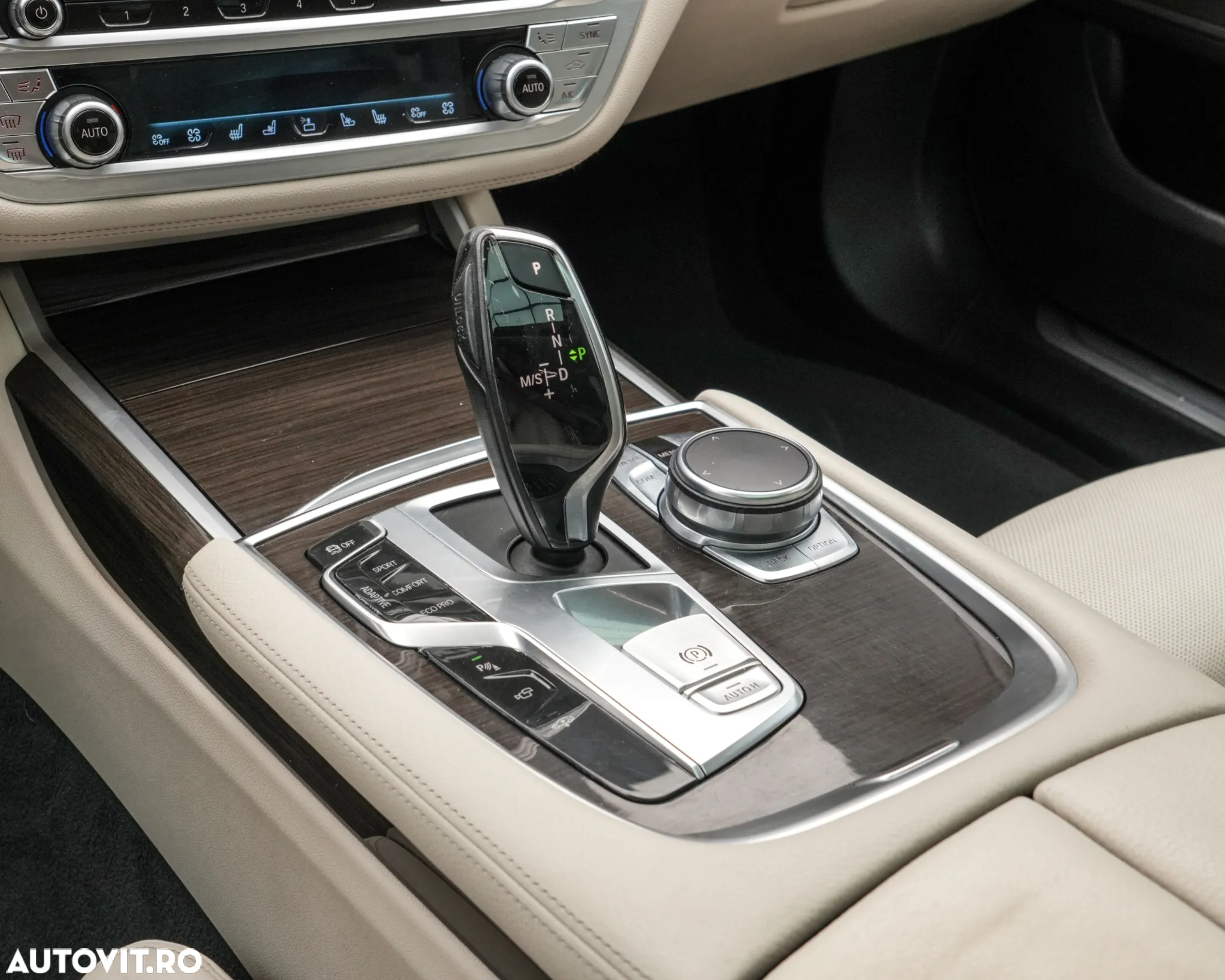 BMW Seria 7 730d xDrive - 25