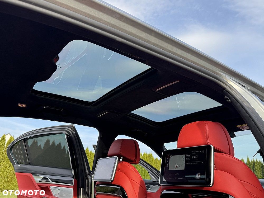 BMW Seria 7 750Ld xDrive sport - 16