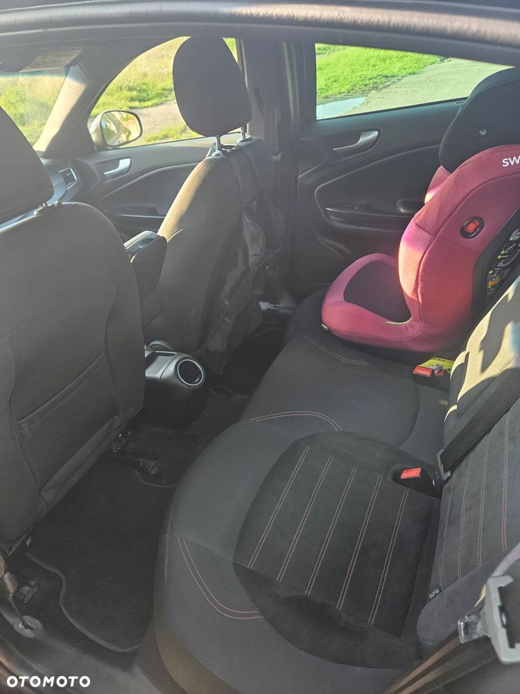 Alfa Romeo Giulietta 1.4 TB Sprint - 8