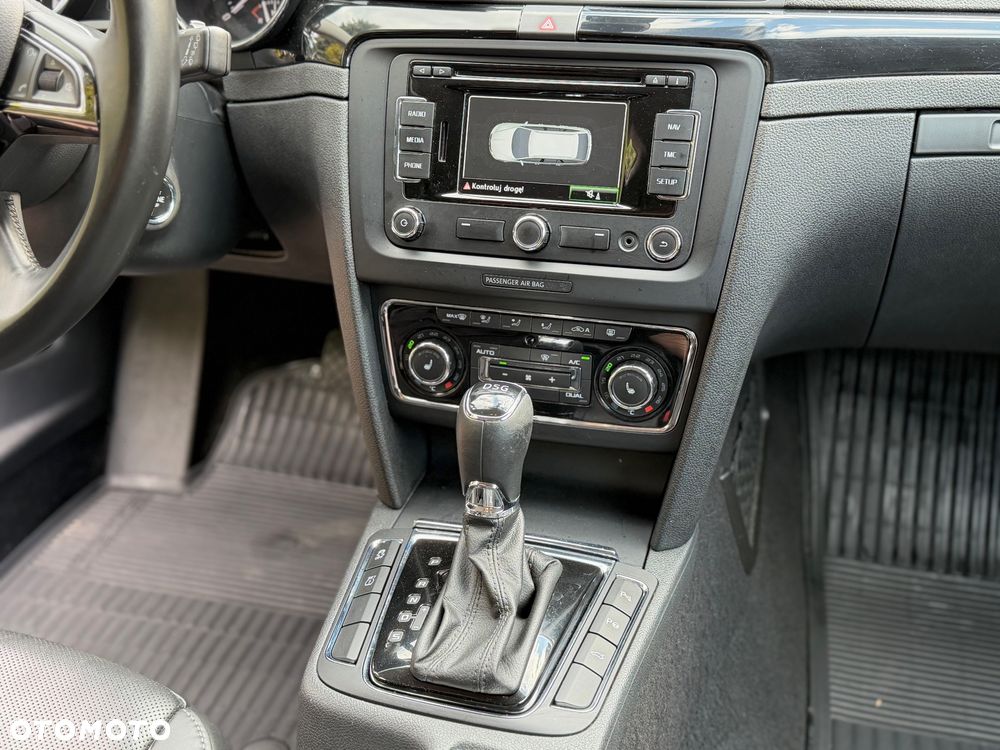 Skoda Superb 2.0 TSI L&K DSG - 17