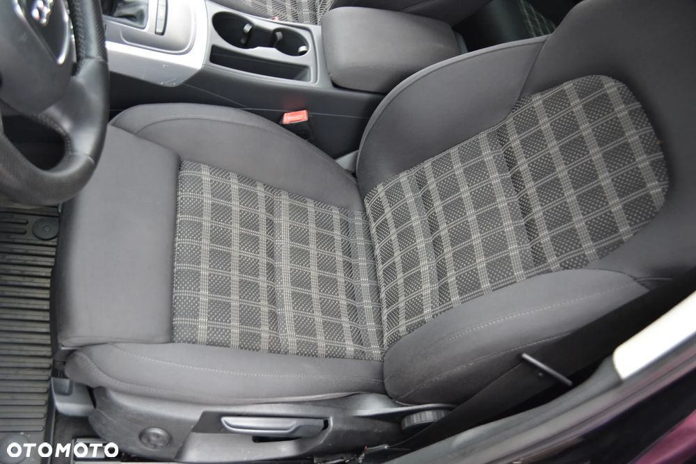 Audi A4 Avant - 22