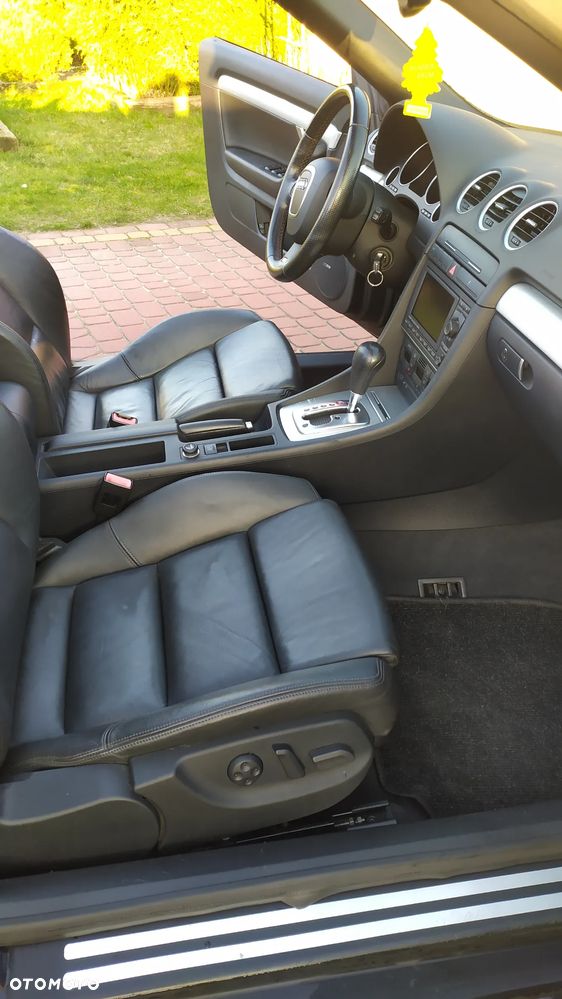 Audi A4 Cabrio 1.8 T multitronic - 10