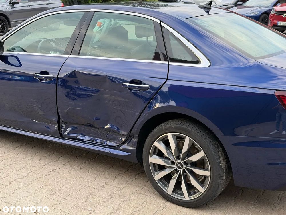 Audi A4 Limousine 40 TFSI quattro S tronic - 8