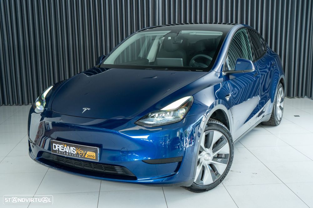 Tesla Model Y Standard RWD - 14