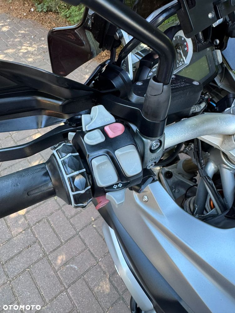 BMW R - 16