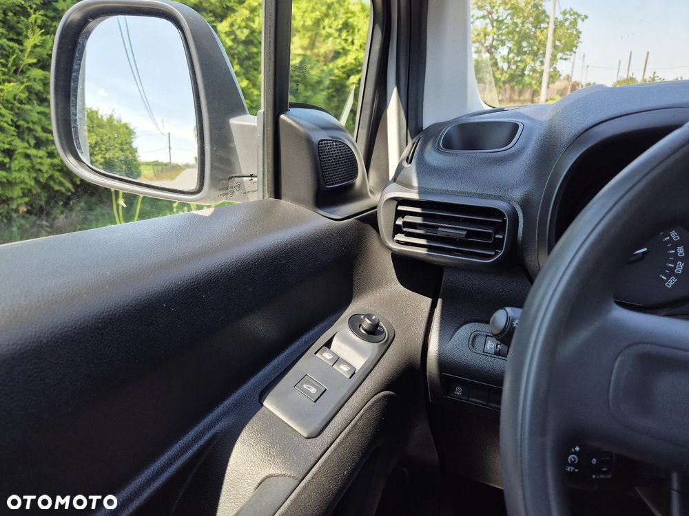 Citroën BERLINGO XL - 14