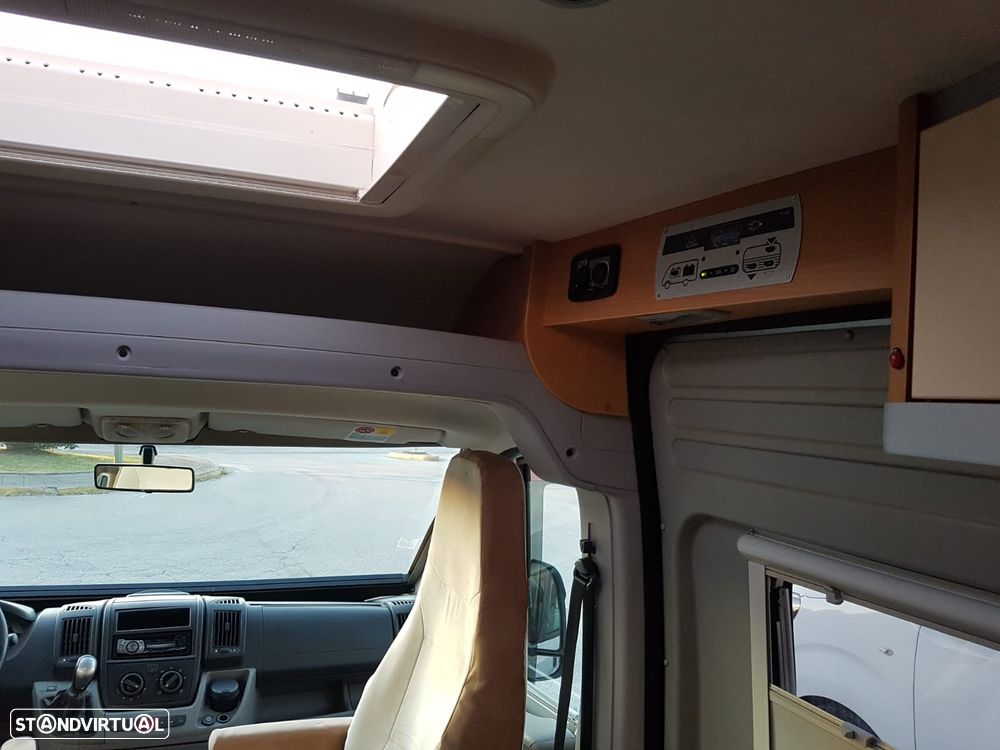 Hymer Car HC322 - 10