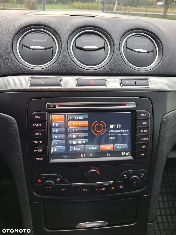 Ford S-Max 2.0 TDCi DPF Titanium - 33