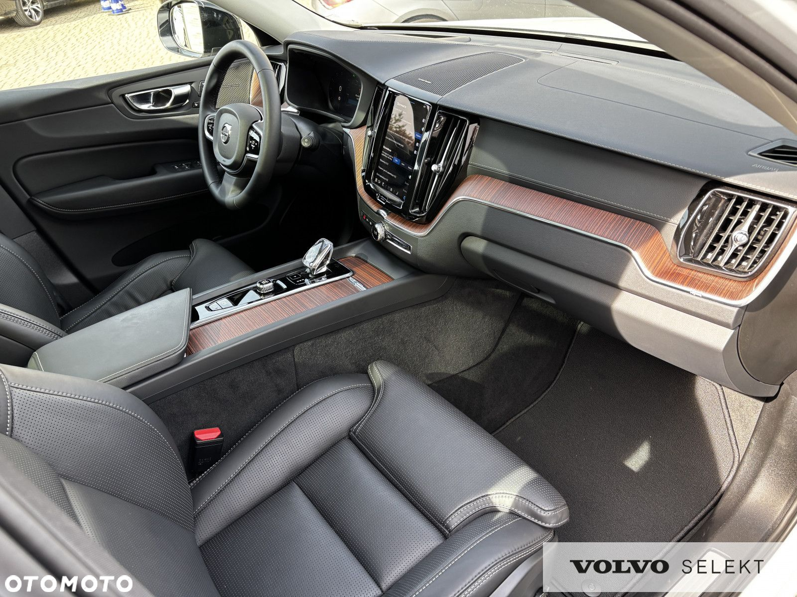 Volvo XC 60 - 8