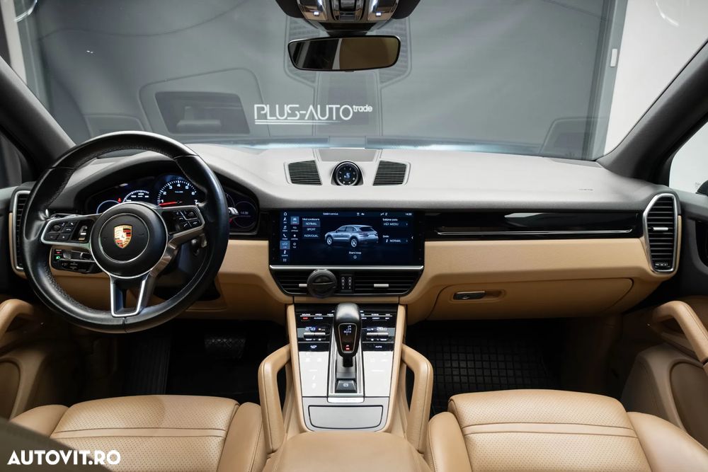 Porsche Cayenne - 20