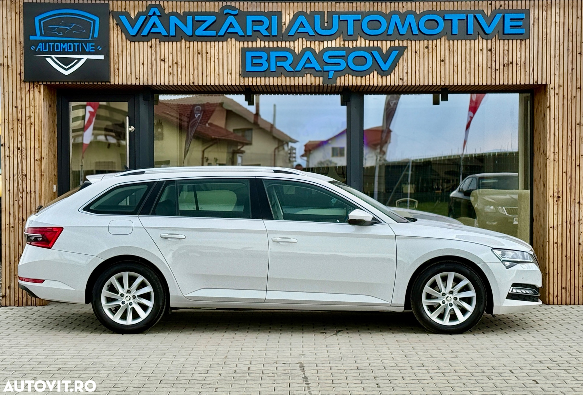 Skoda Superb 2.0 TDI DSG Style - 3