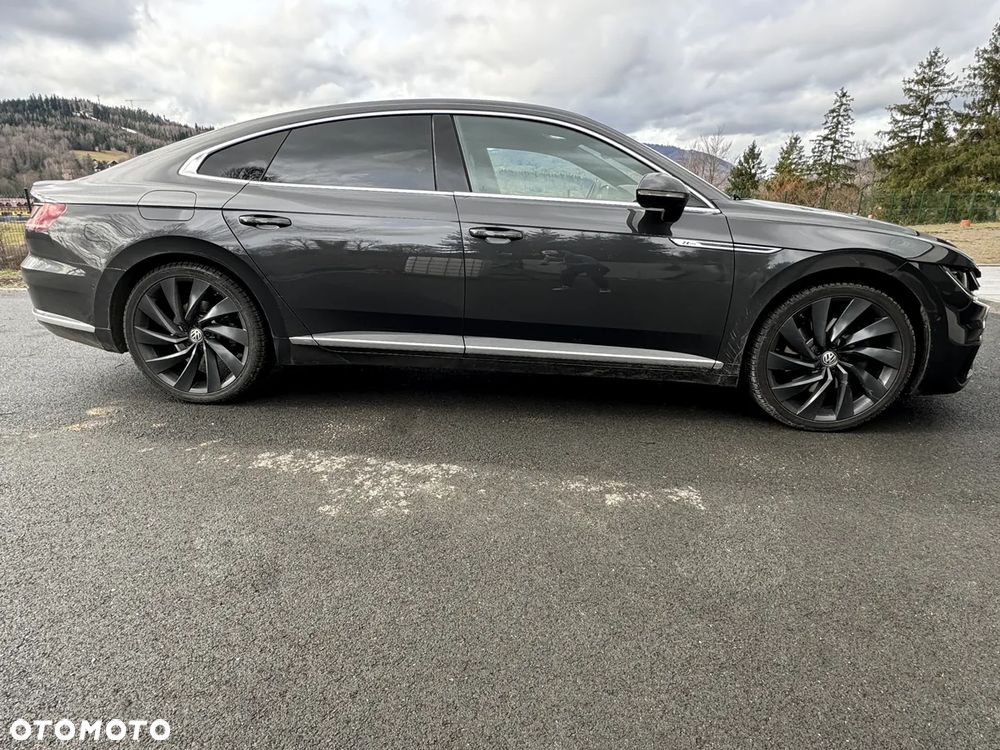 Volkswagen Arteon 2.0 TSI 4Motion R-Line DSG - 2