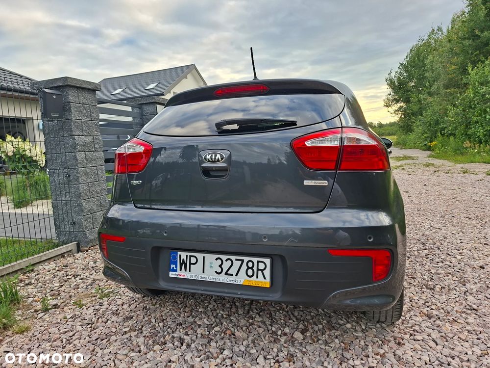 Kia Rio 1.2 Dream Team Edition - 9