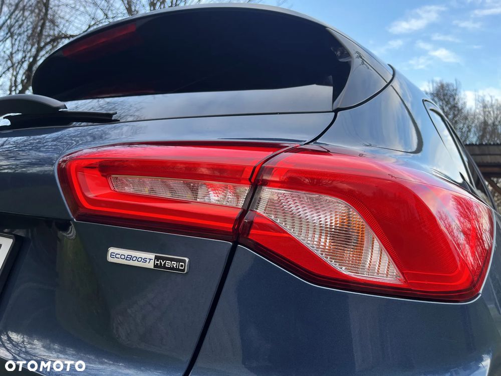 Ford Focus 1.0 EcoBoost Hybrid ACTIVE X - 37
