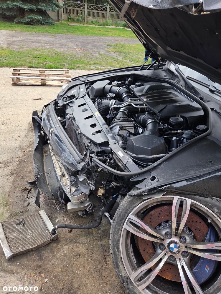 BMW M5 Standard - 12
