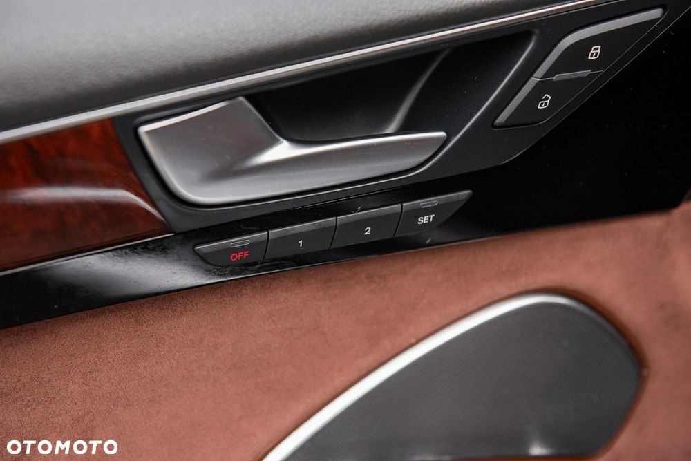 Audi A8 4.2 TDI Quattro - 25