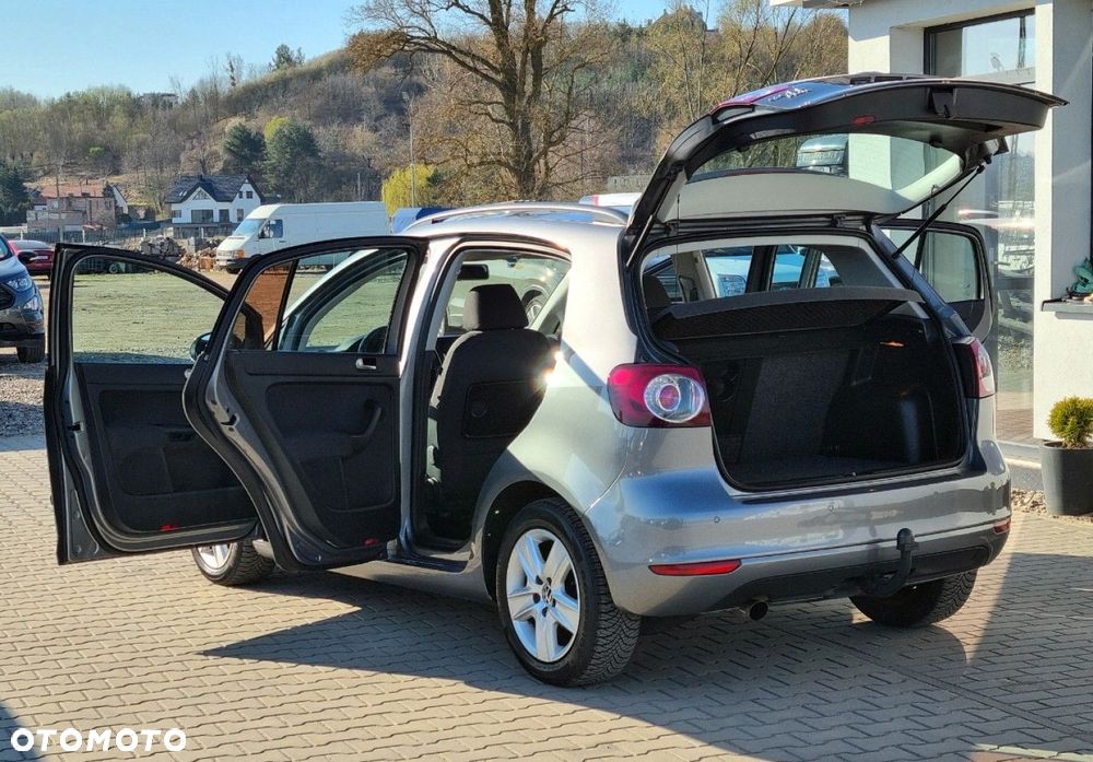 Volkswagen Golf Plus - 19