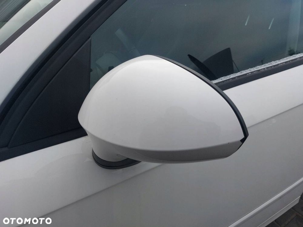 LUSTERKO LEWE ELEKTRYCZNE SEAT EXEO I FL LB9A - 1