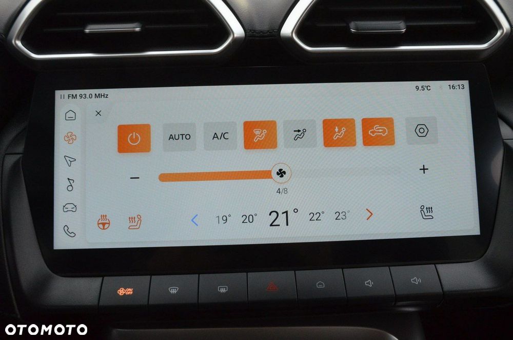 MG ZS 1.5 HEV+ Exclusive - 28