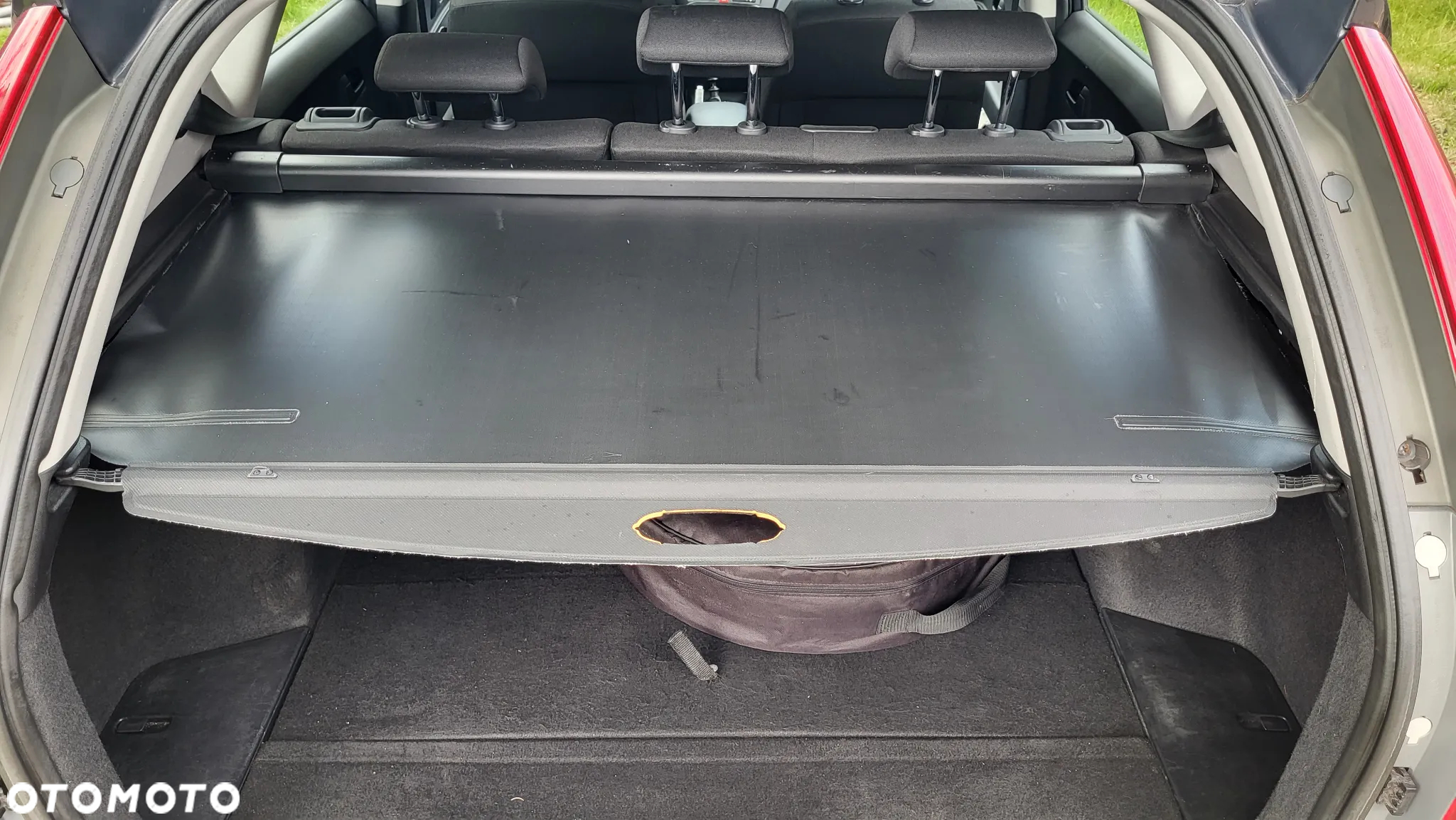 Kia Ceed - 10