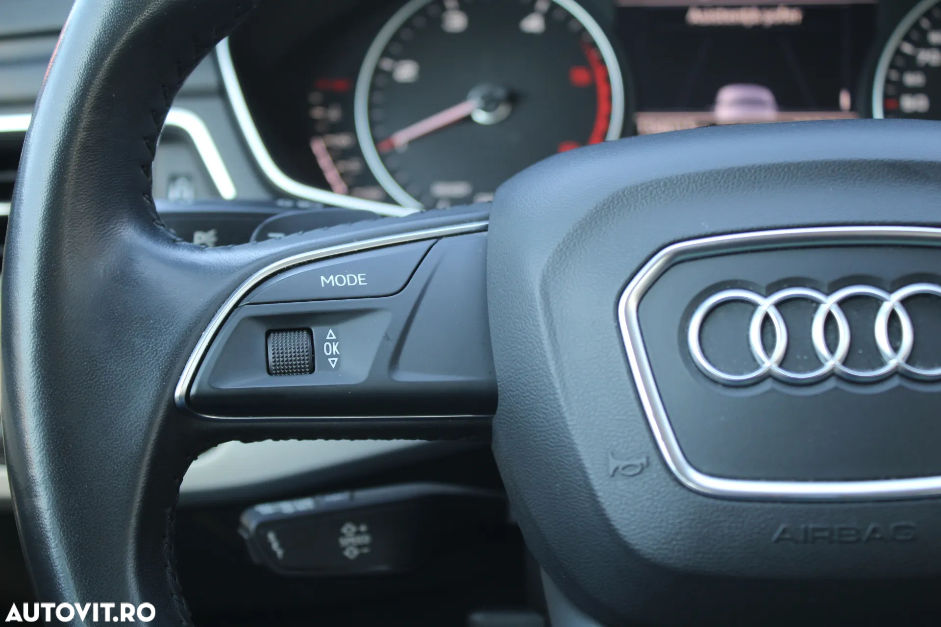 Audi A4 Avant 35 TDI S tronic design - 6