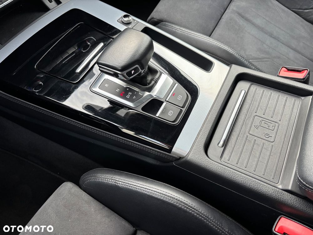 Audi Q5 40 TDI mHEV Quattro S Line S tronic - 32