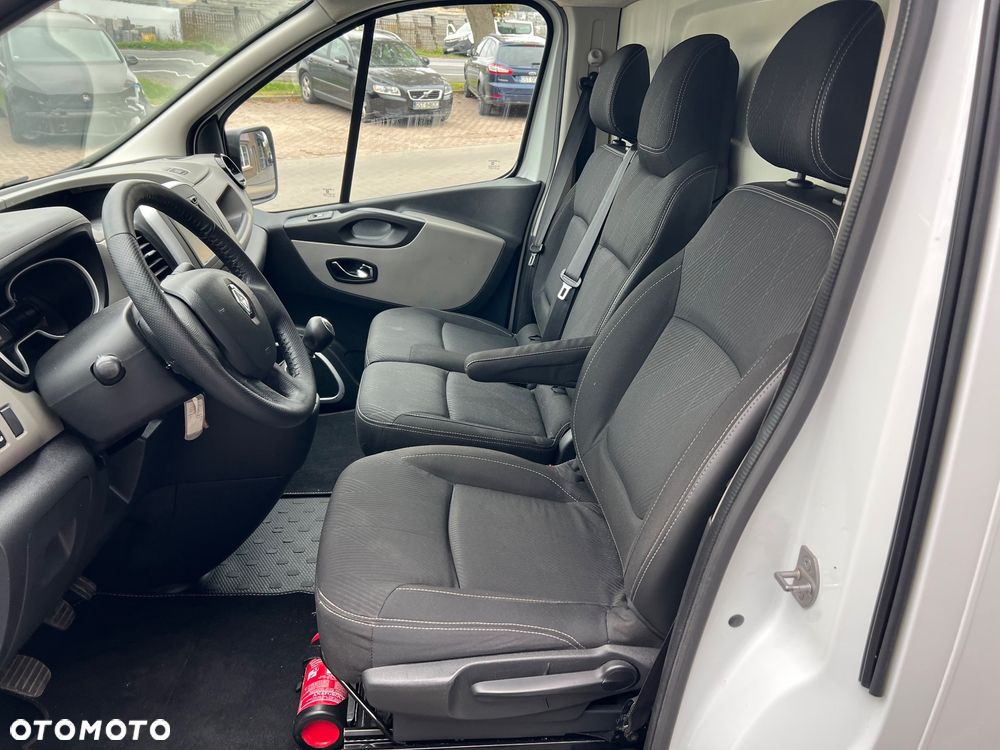 Renault Trafic - 38