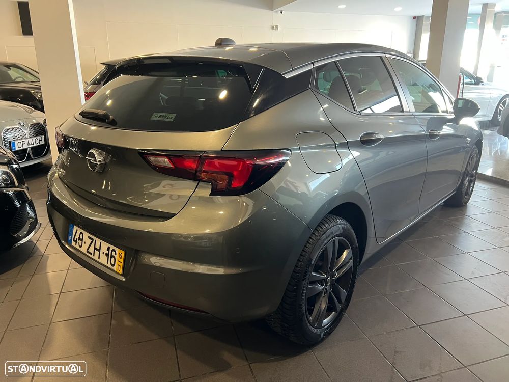 Opel Astra 1.6 CDTI Ecotec 120 Anos S/S - 8