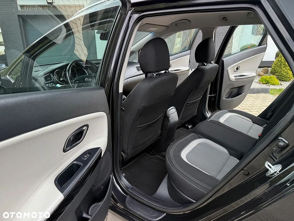 Kia Ceed 1.6 GDI Platinum Edition - 18