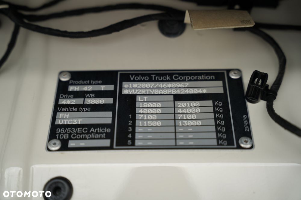 Volvo FH 460 / XXL I-SHIFT / 2023 R / EURO 6 - 38