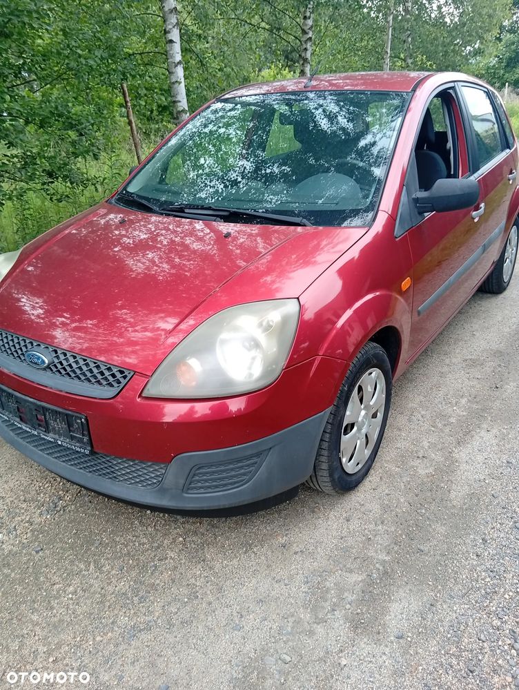 Ford Fiesta - 5
