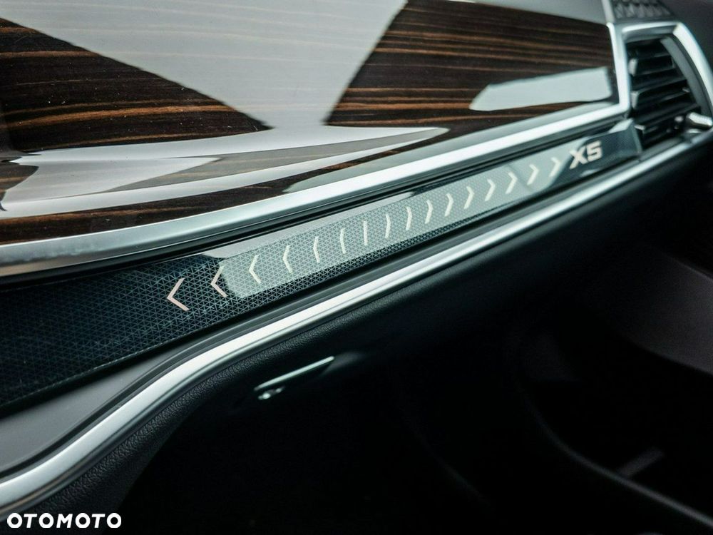 BMW X5 - 22