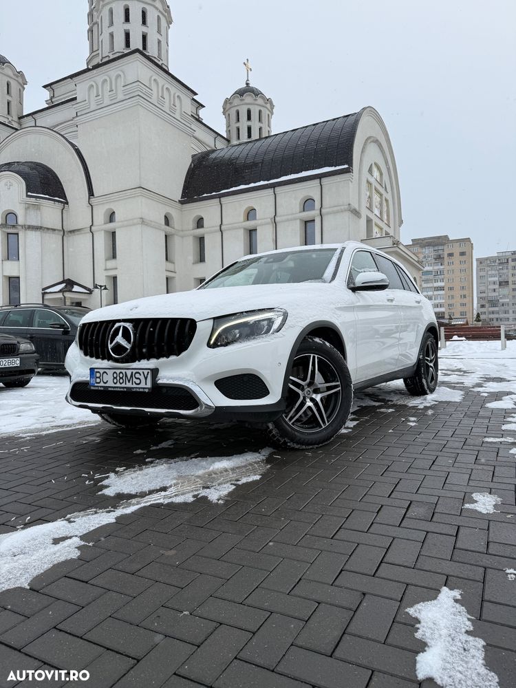 Mercedes-Benz GLC - 1