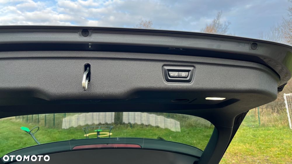 BMW Seria 3 320d Sport Line Sport - 19