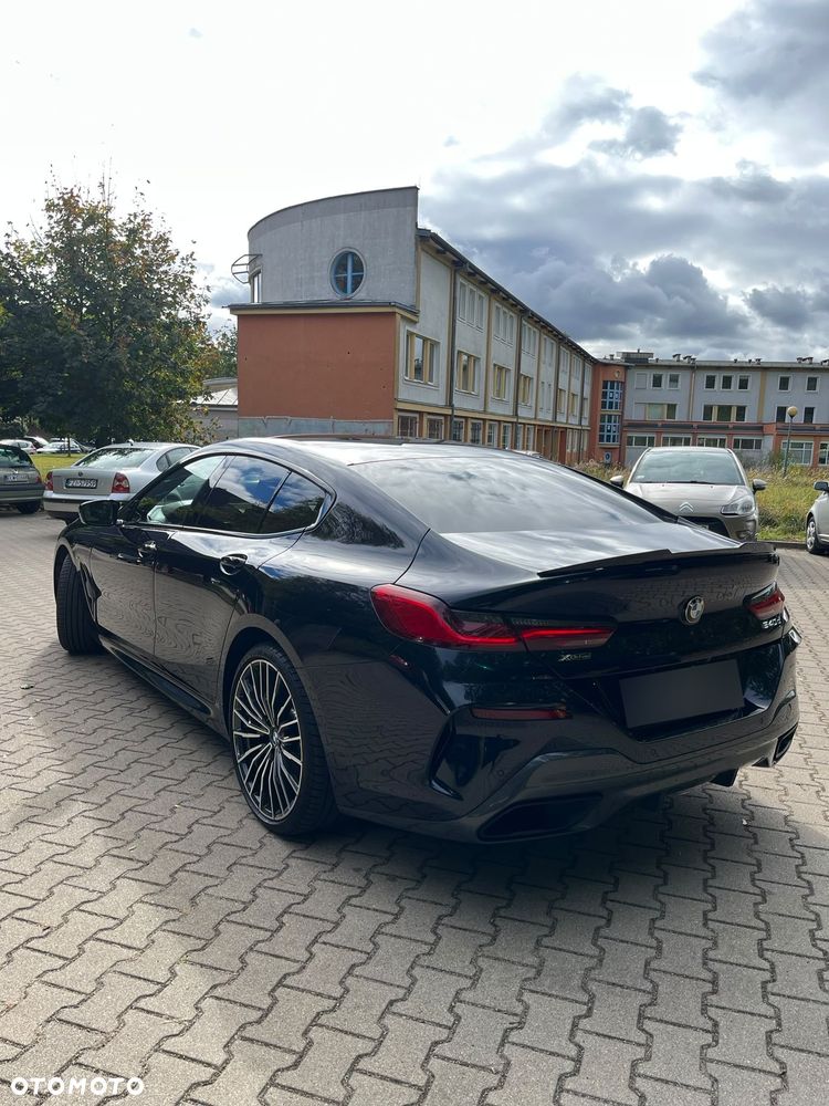 BMW Seria 8 840d xDrive - 21