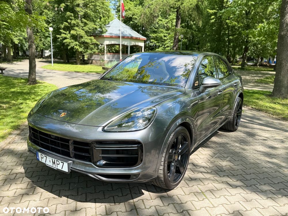 Porsche Cayenne - 2