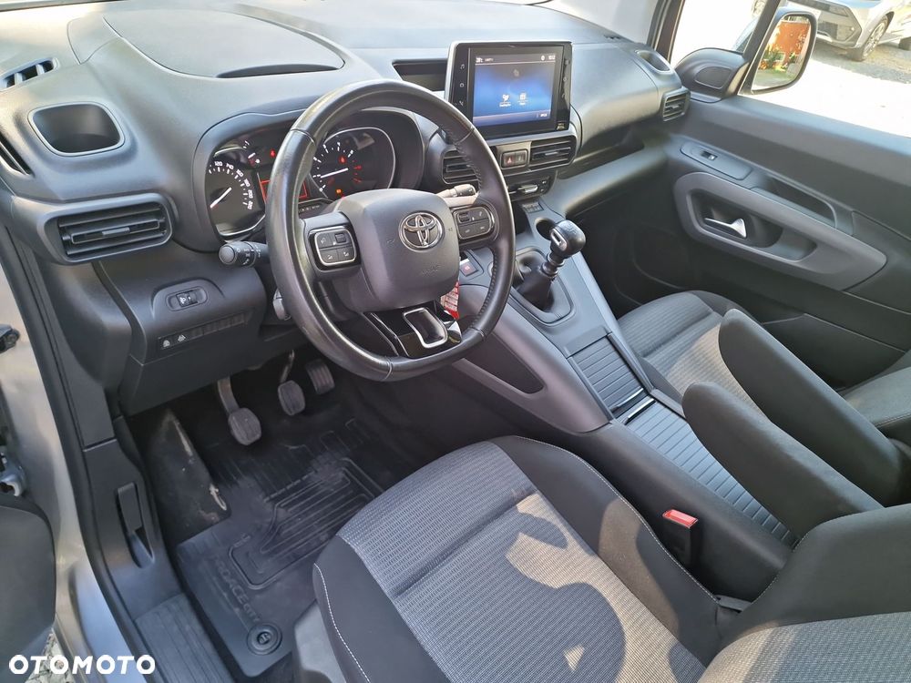 Toyota Proace City Verso Long 1.5 D-4D Family - 12